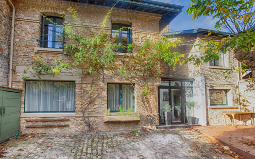 VILLENNES SUR SEINE centre Maison de 105 M2 2 chambres 665 000 €